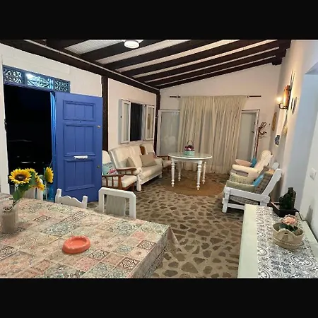 Casa Rustica Lala Holiday home *